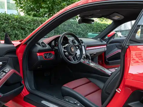 Porsche 718 2017