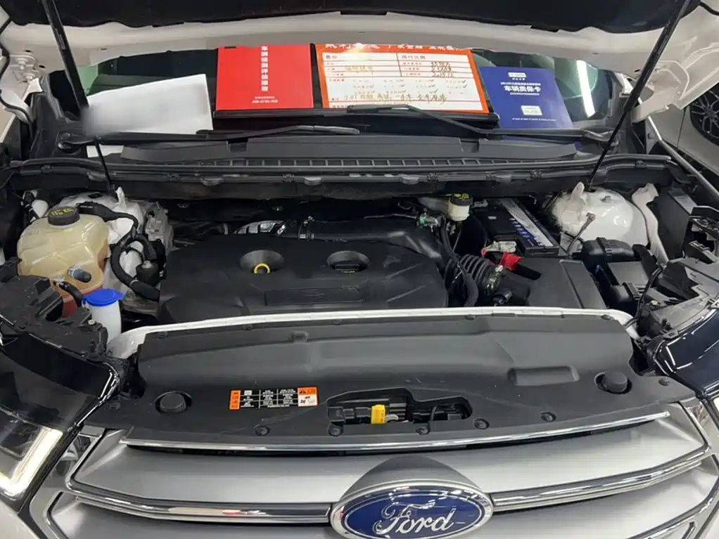 Ford Edge 2015 — фото 17