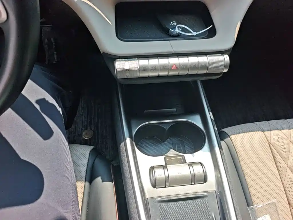 BYD Dolphin 2023 — фото 14
