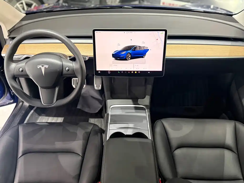 Tesla Model 3 2023 — фото 10