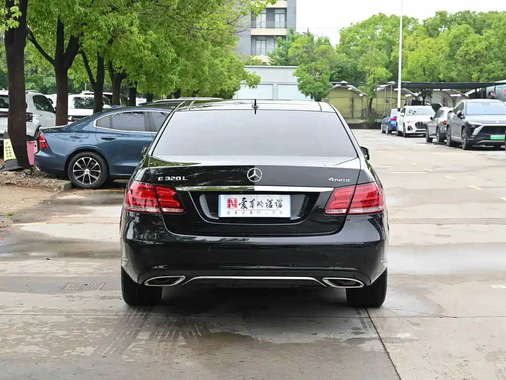 Mercedes-Benz E-Class 2014