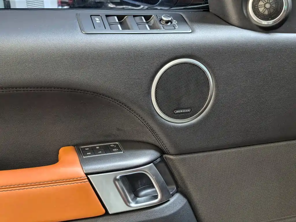 Land Rover Range Rover Sport 2017 — фото 11