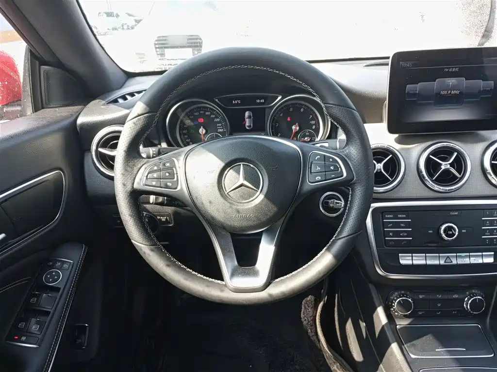 Mercedes-Benz CLA 2018 — фото 11