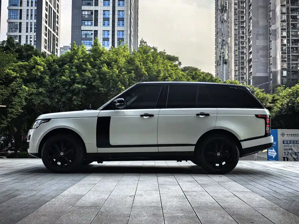 Land Rover Range Rover 2017 — фото 2