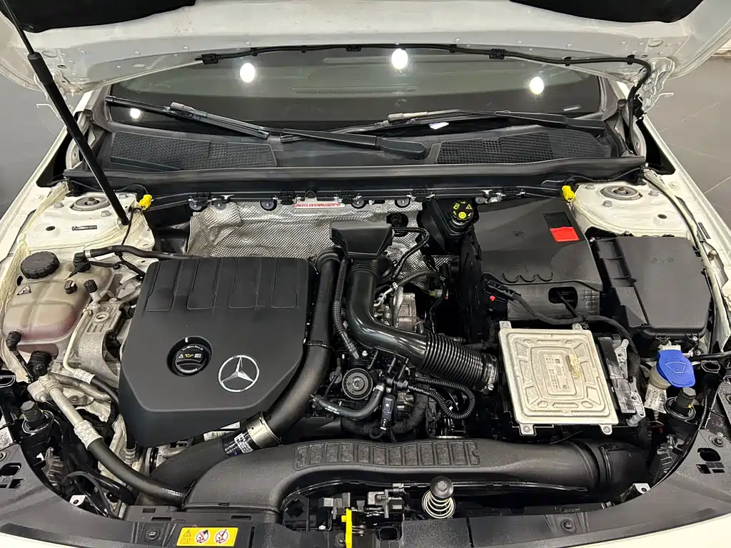 Mercedes-Benz CLA 2021 — фото 24