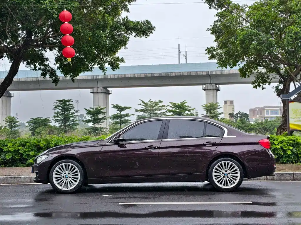 BMW 3 Series 2017