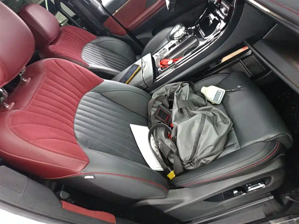 GAC Motor Trumpchi M8 2023 — фото 25