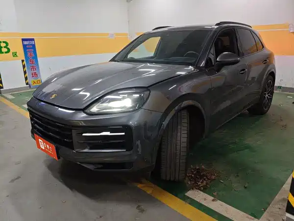 Porsche Cayenne 2024