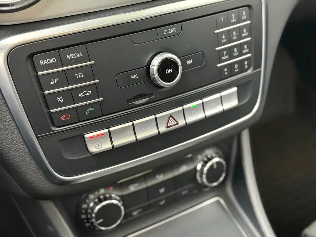 Mercedes-Benz CLA 2018 — фото 16