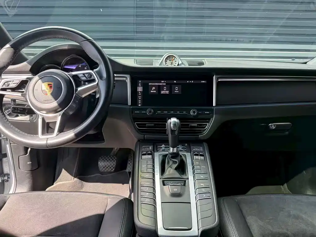 Porsche Macan 2019 — фото 6