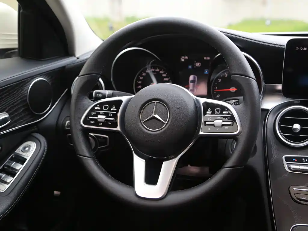 Mercedes-Benz C-Class 2019 — фото 5