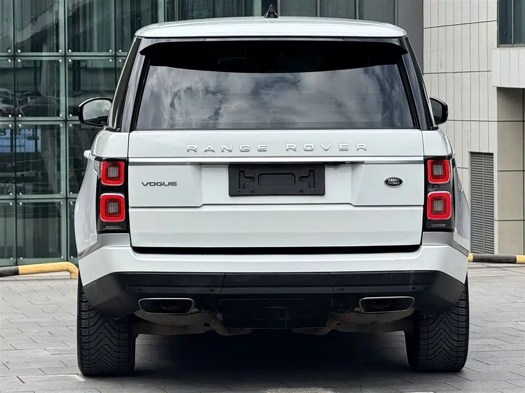 Land Rover Range Rover 2019 — фото 14