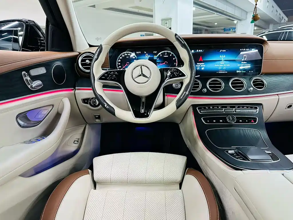 Mercedes-Benz E-Class 2023 — фото 4