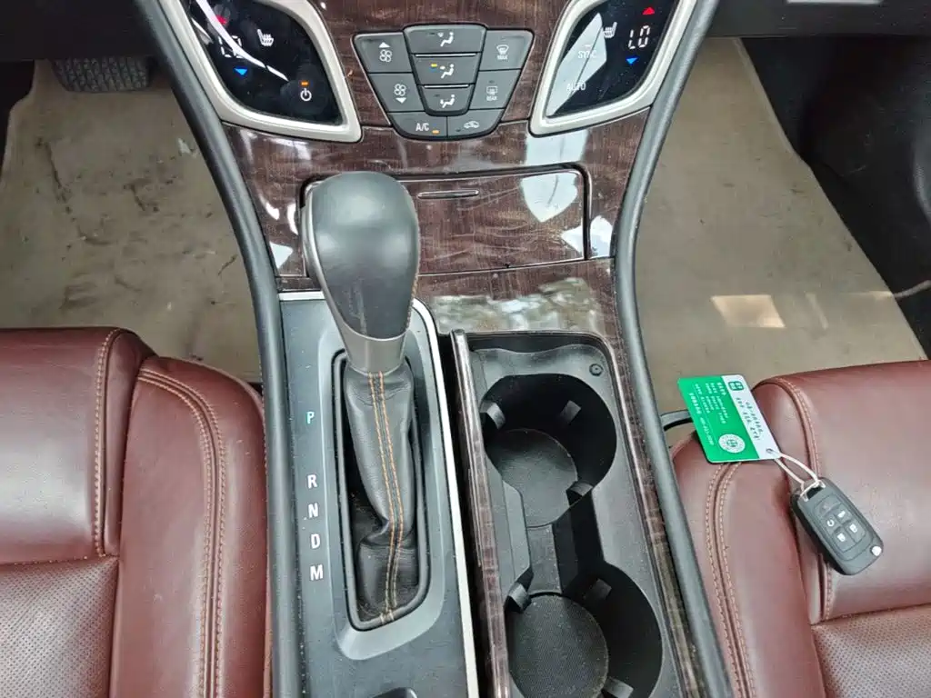 Buick LaCrosse 2014 — фото 14