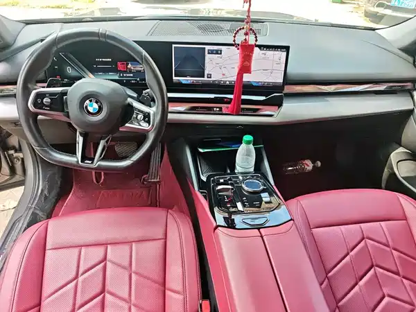 BMW 5 Series 2024