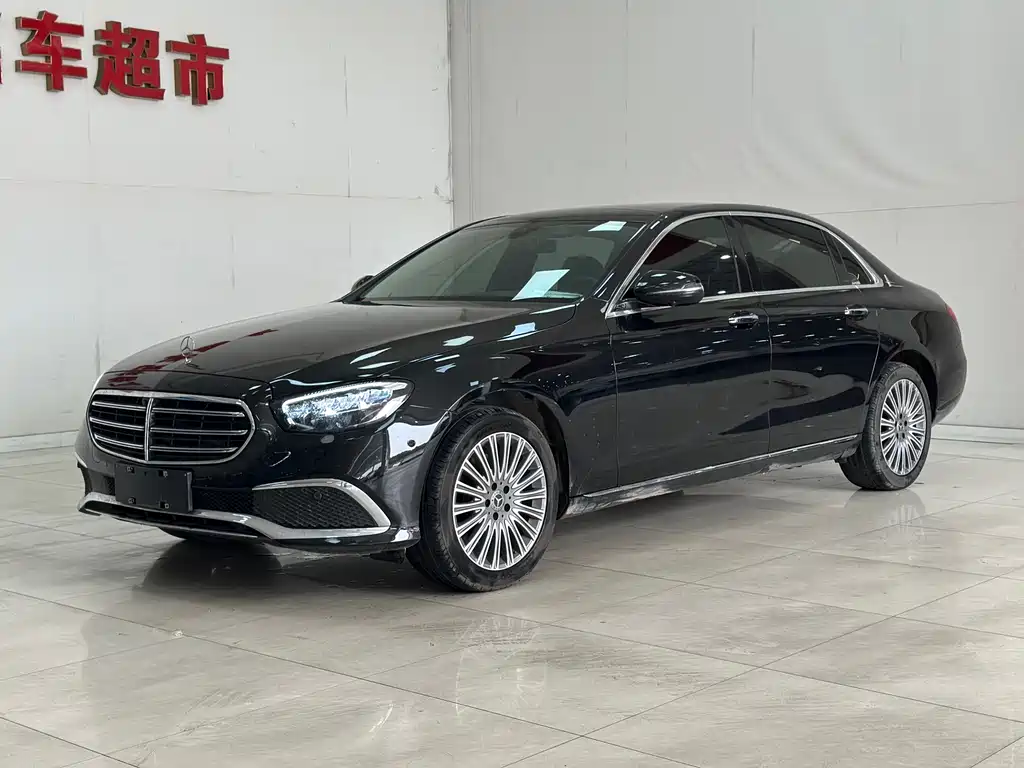 Mercedes-Benz E-Class 2023 — фото 1