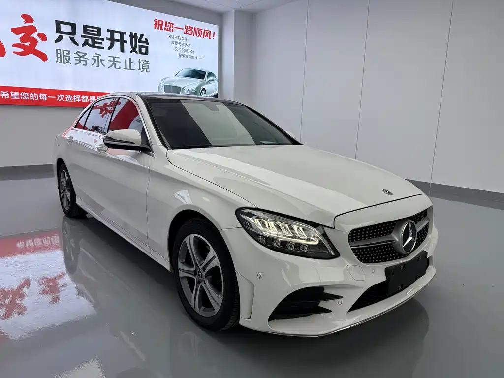 Mercedes-Benz C-Class 2020 — фото 3