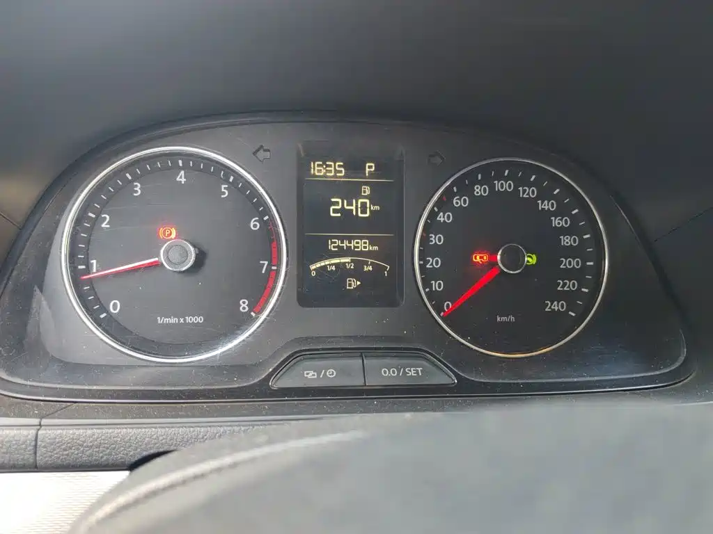 Volkswagen Gran Lavida 2014
