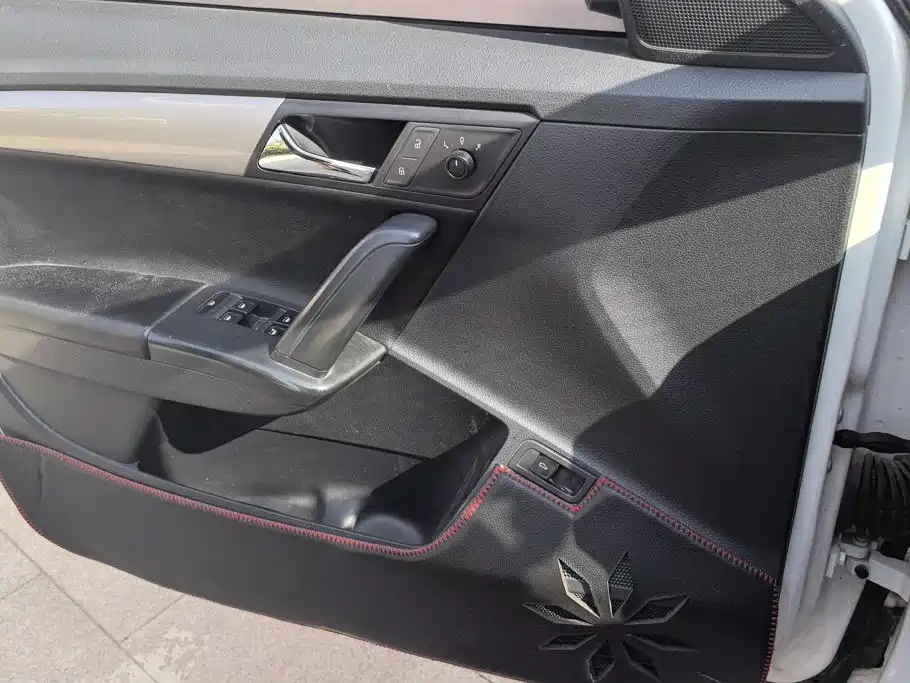 Volkswagen Lavida 2016