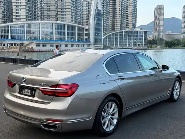 BMW 7 Series 2017