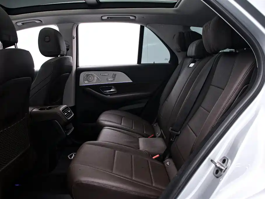 Mercedes-Benz GLE 2022 — фото 14