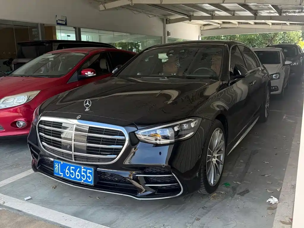 Mercedes-Benz S-Class 2023 — фото 1