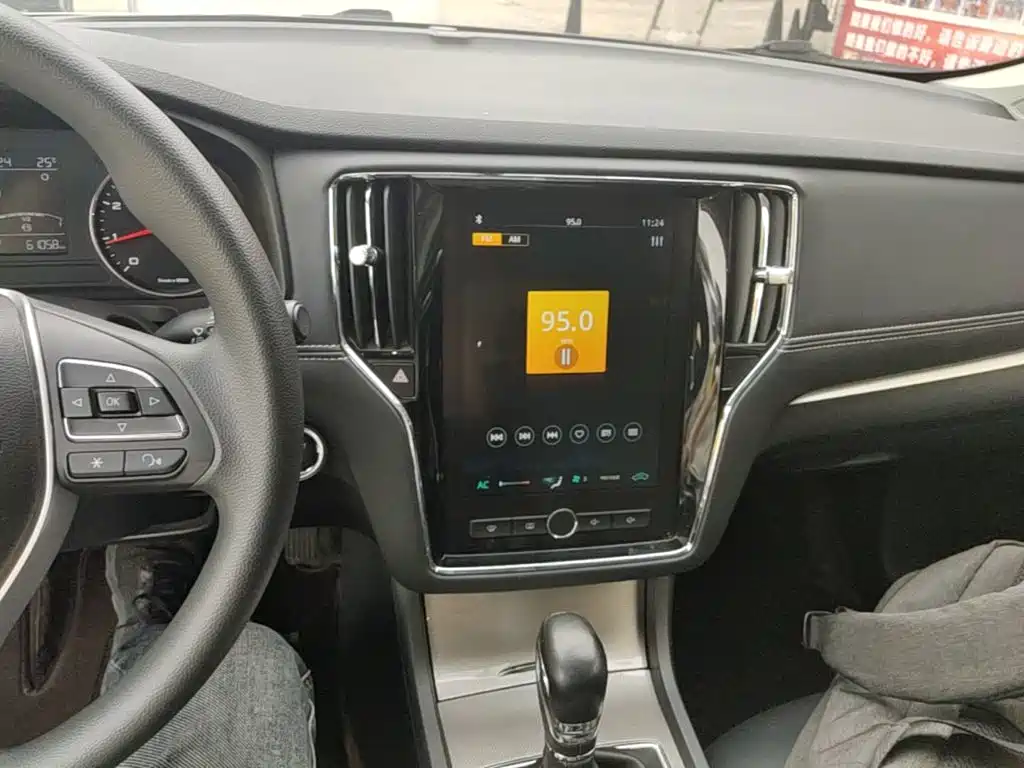 Roewe i6 Classic 2019 — фото 13