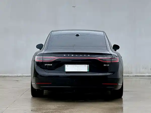 Stelato S9 2025