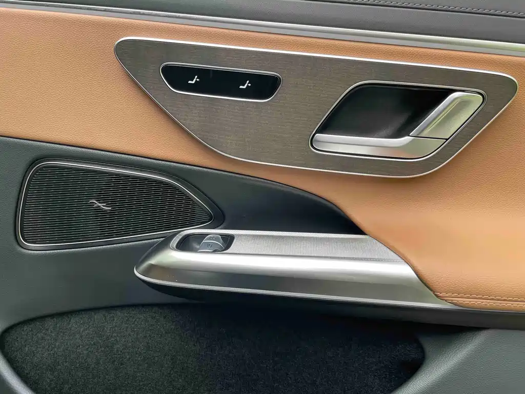 Mercedes-Benz E-Class New Energy 2024 — фото 12