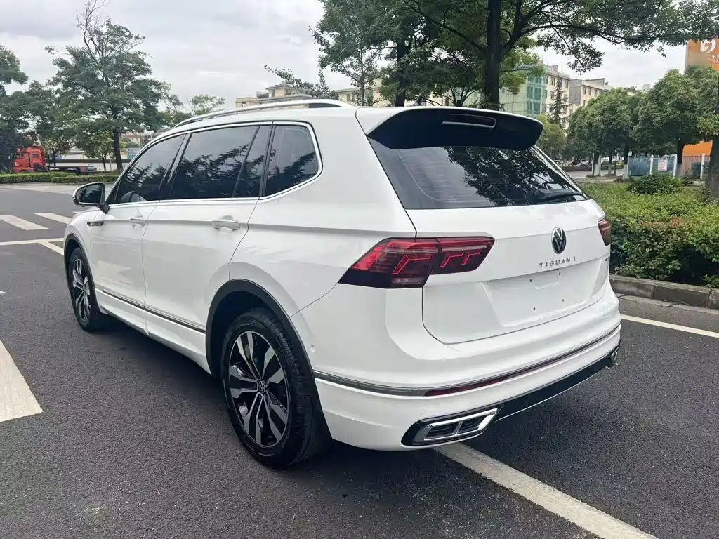 Volkswagen Tiguan L 2021