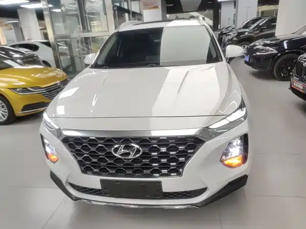 Hyundai Santa Fe 2020