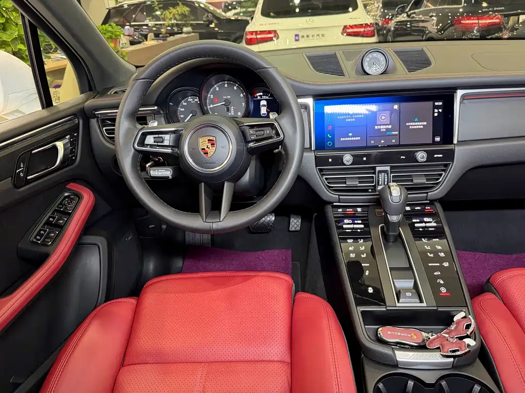 Porsche Macan 2026 — фото 17