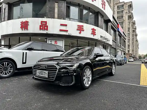 Audi A6L 2022