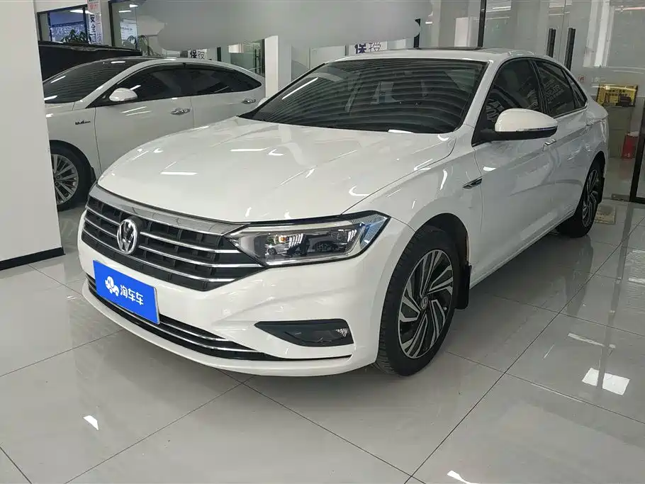 Volkswagen Sagitar 2022