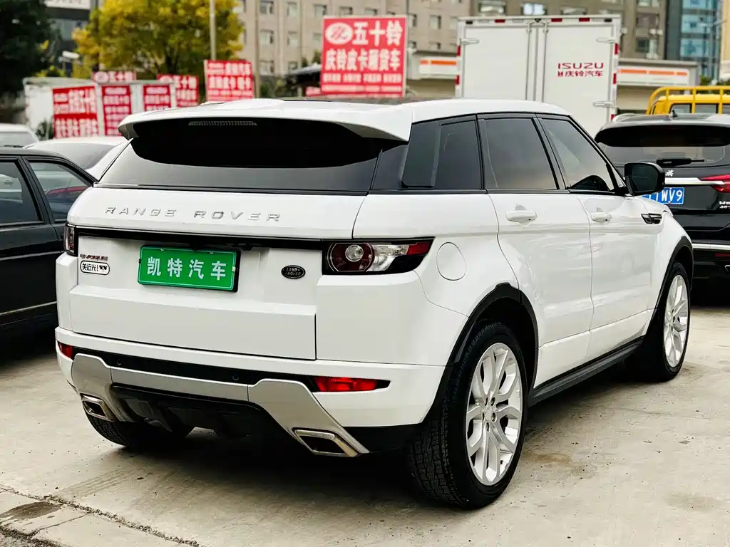 Land Rover Evoque 2014 — фото 15