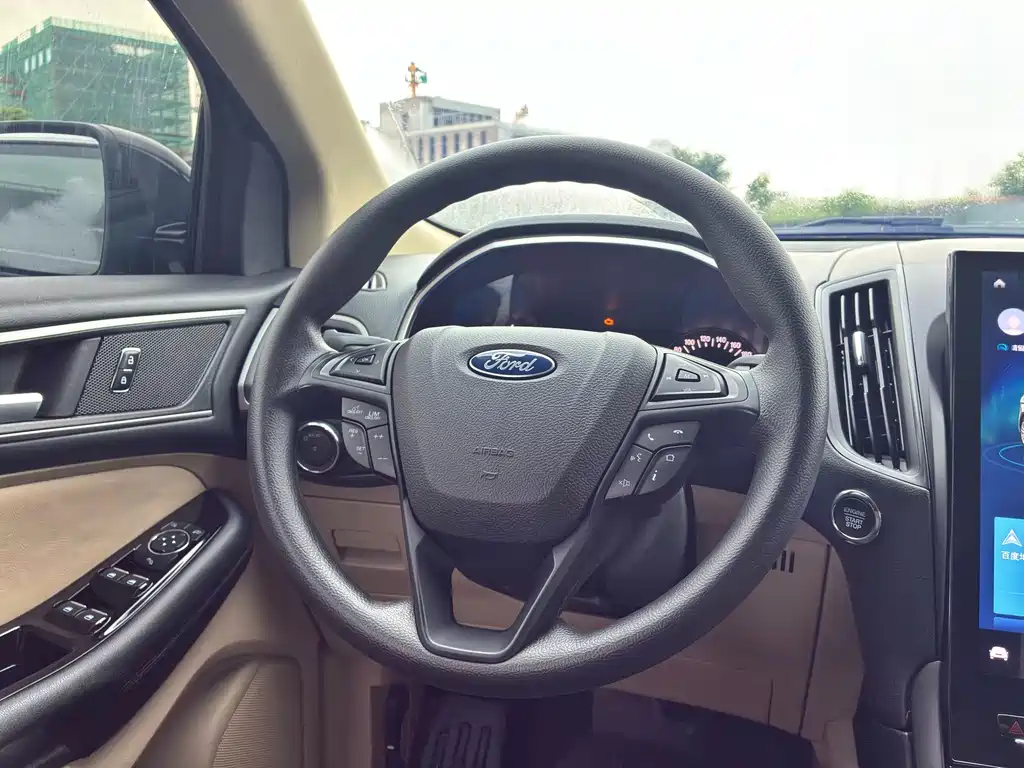 Ford Edge 2020 — фото 11