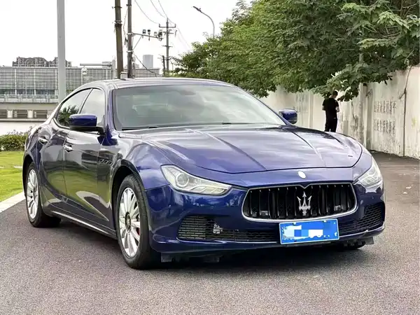Maserati Ghibli 2015