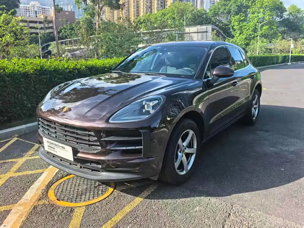 Porsche Macan 2019 — фото 1