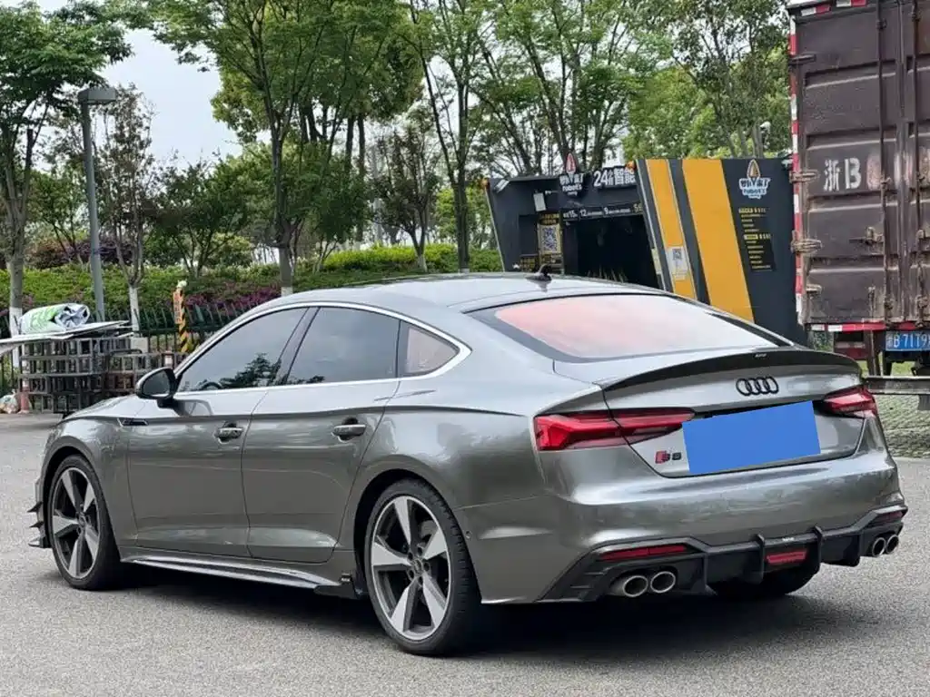 Audi S5 2022 — фото 14