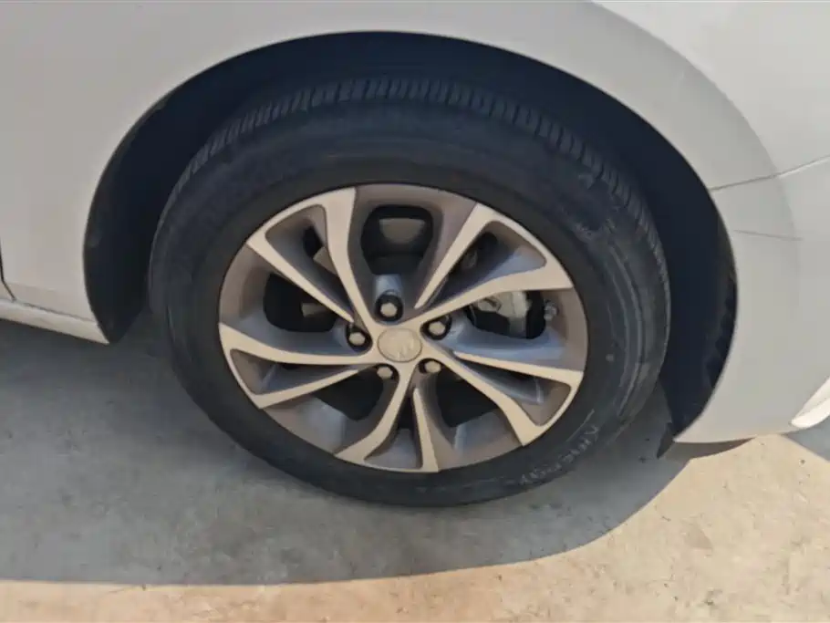 Buick Verano 2023