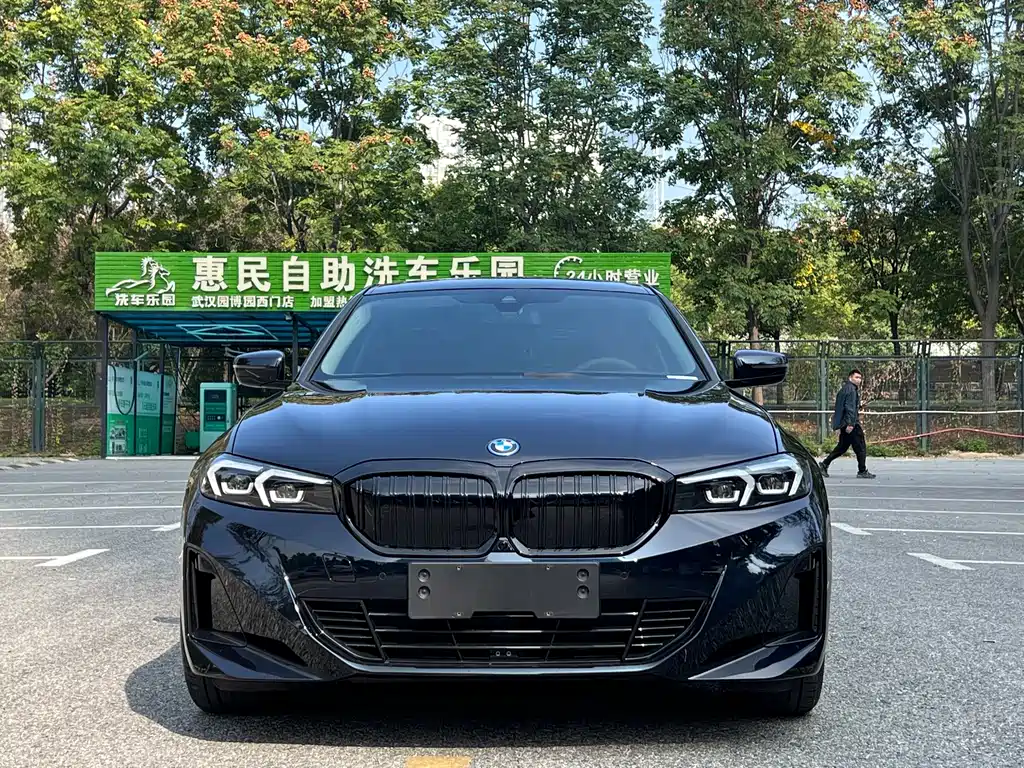 BMW i3 2024 — фото 2