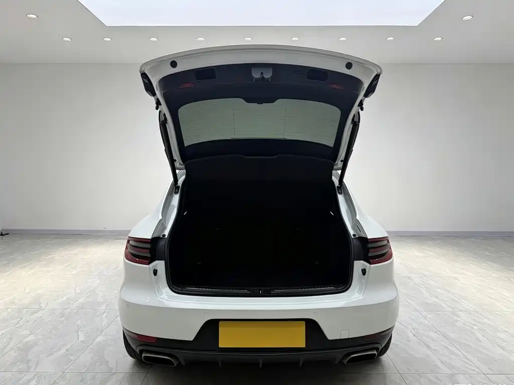 Porsche Macan 2016 — фото 9