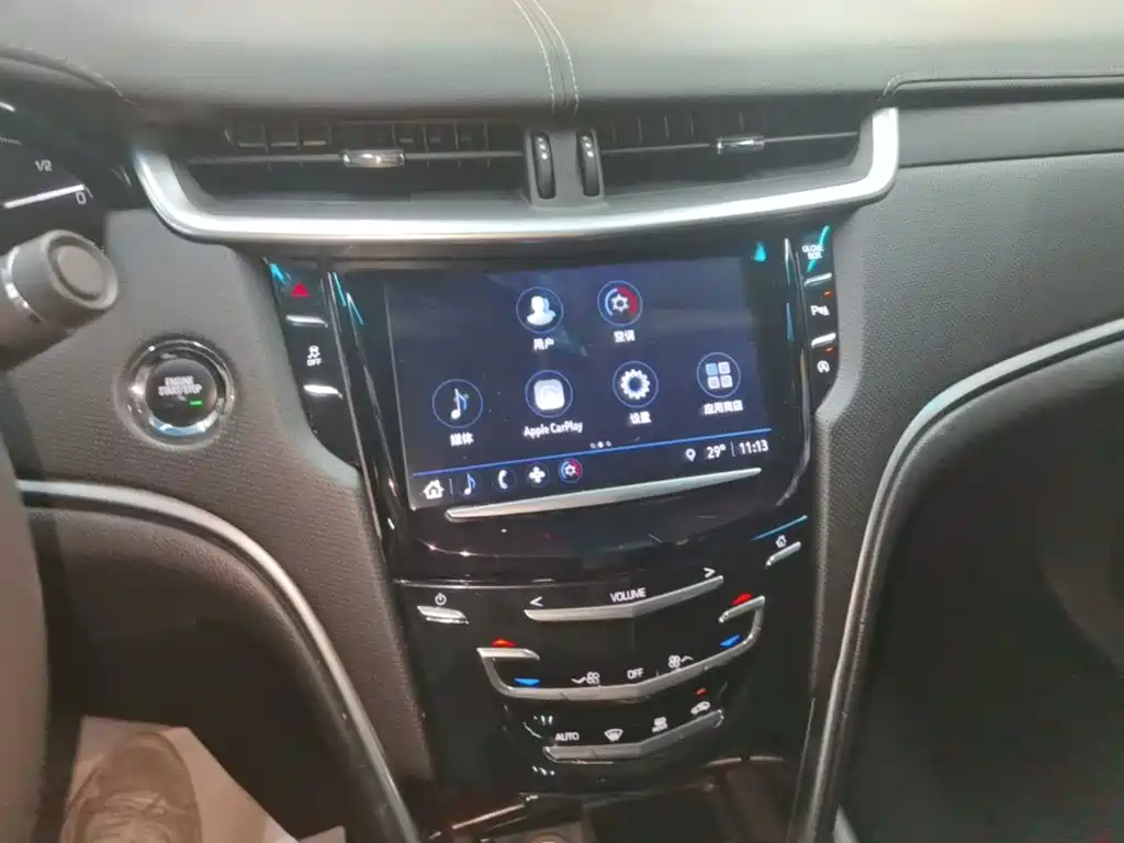 Cadillac XTS 2019 — фото 13