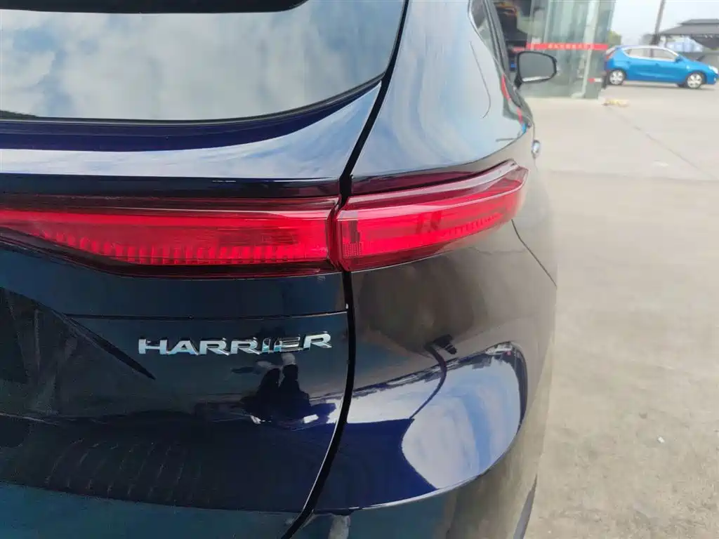 Toyota Harrier 2021 — фото 8