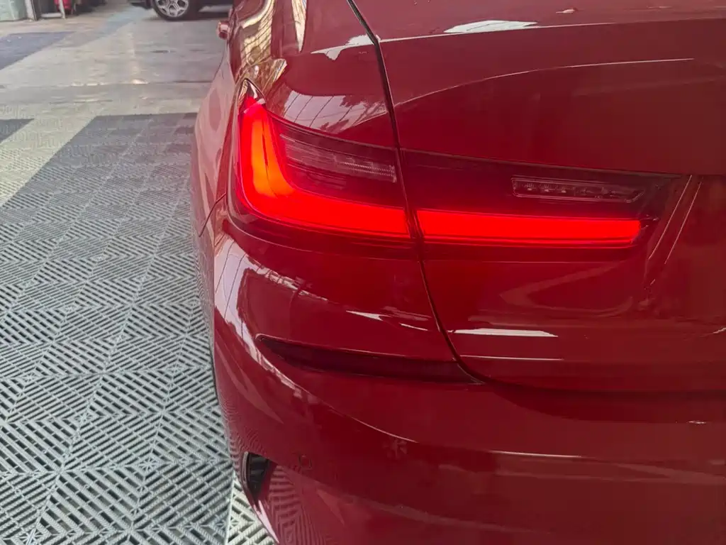 BMW 3 Series 2020 — фото 15