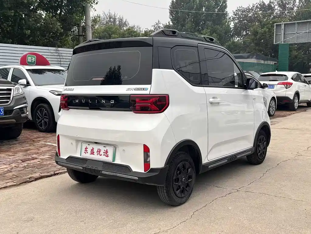 Wuling MINIEV 2023 — фото 6