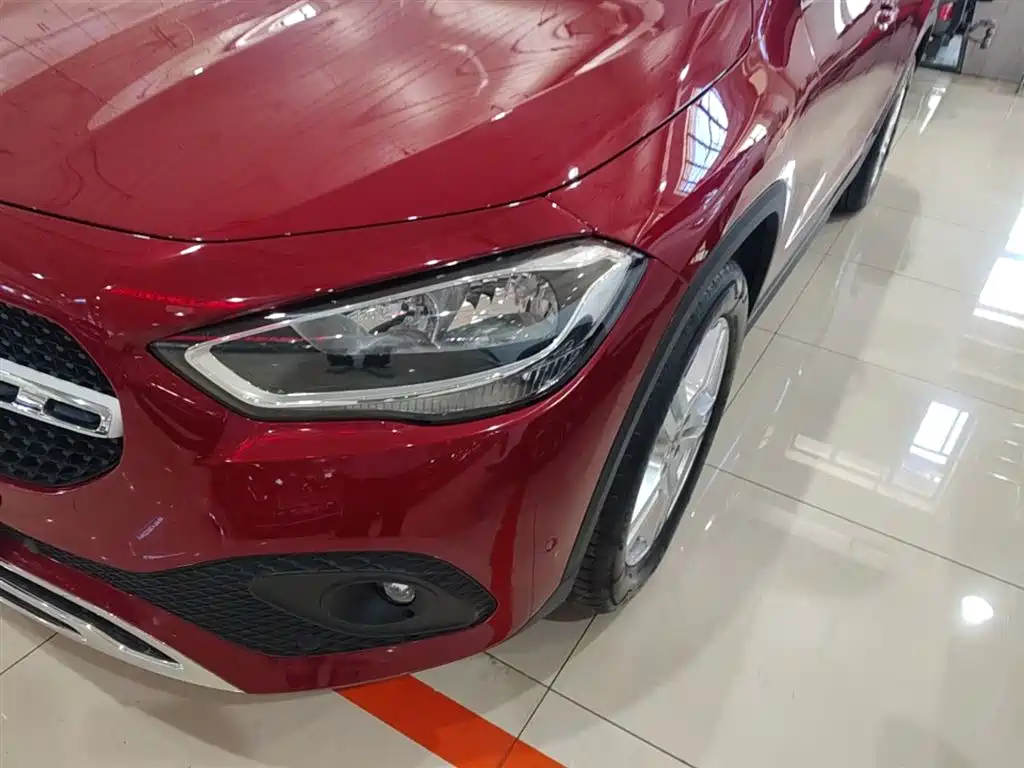 Mercedes-Benz GLA 2021 — фото 24