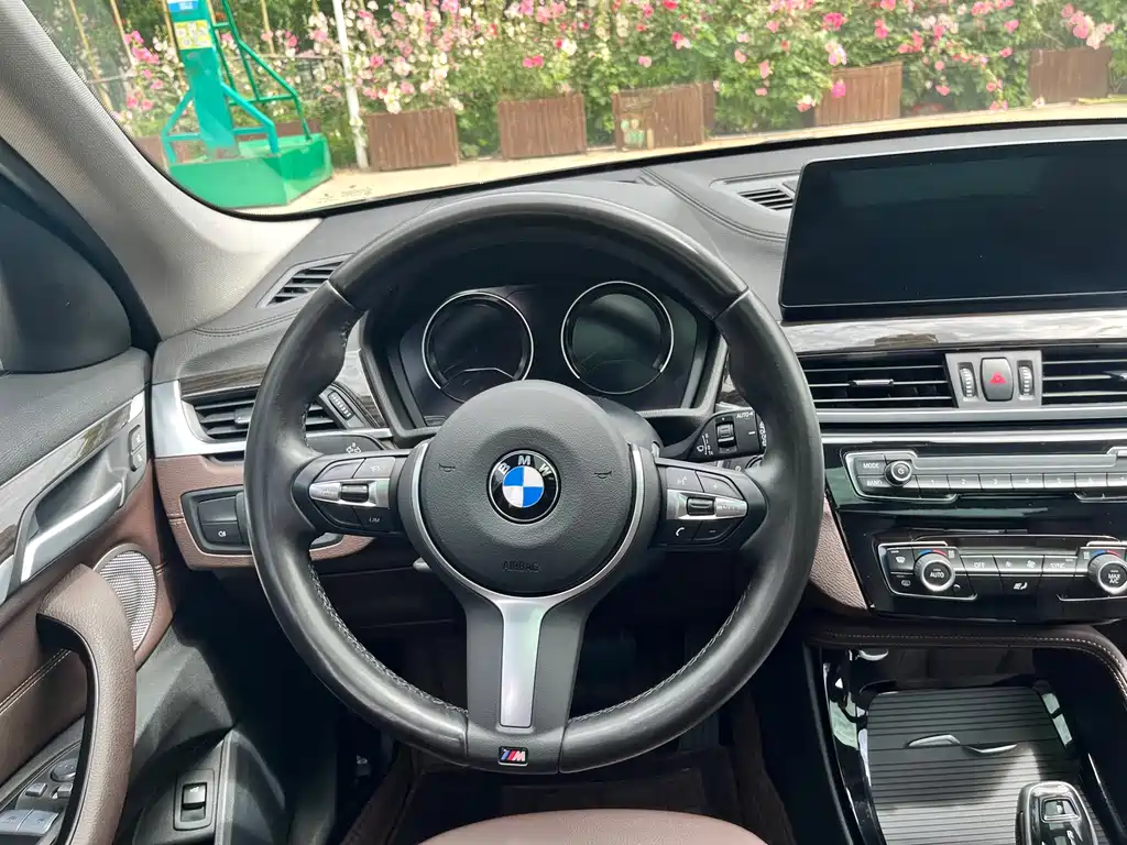 BMW X1 2021 — фото 16