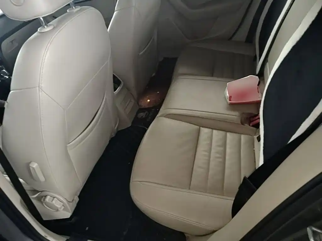 Skoda Octavia 2016 — фото 17