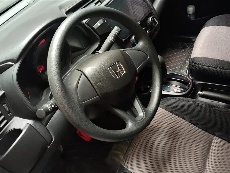 Honda Fit 2018 — фото 15